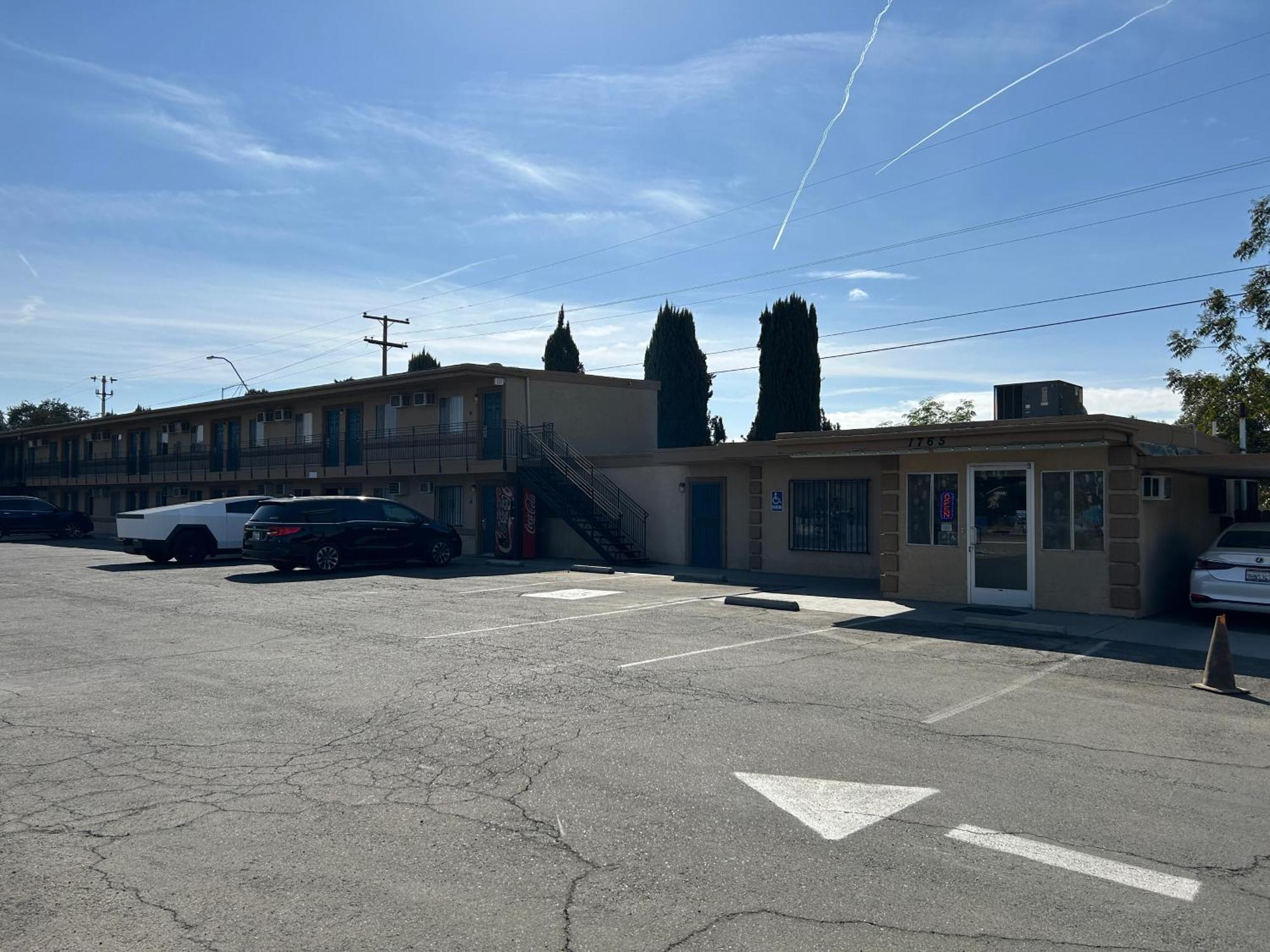 Motel 6 Selma, Ca Ngoại thất bức ảnh